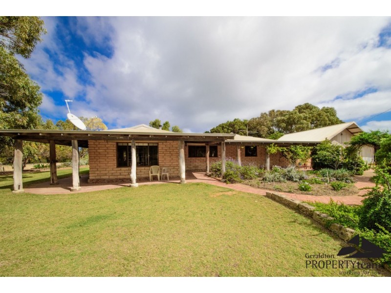 33 McConkey Road, Greenough WA 6532
