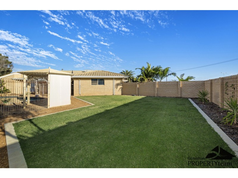 27 Glass Crescent, Mahomets Flats WA 6530