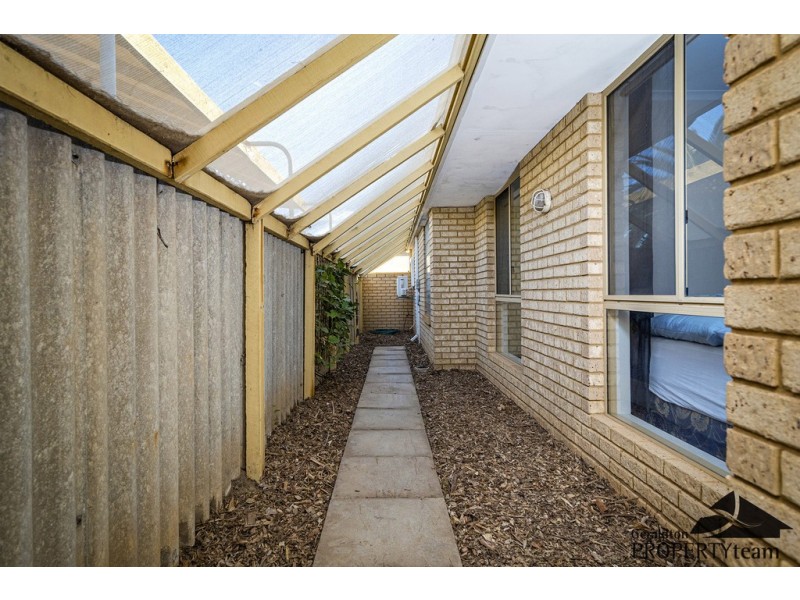 27 Glass Crescent, Mahomets Flats WA 6530
