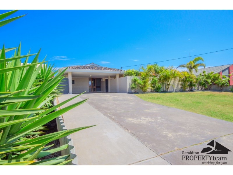 6 Maidstone Street, Mount Tarcoola WA 6530