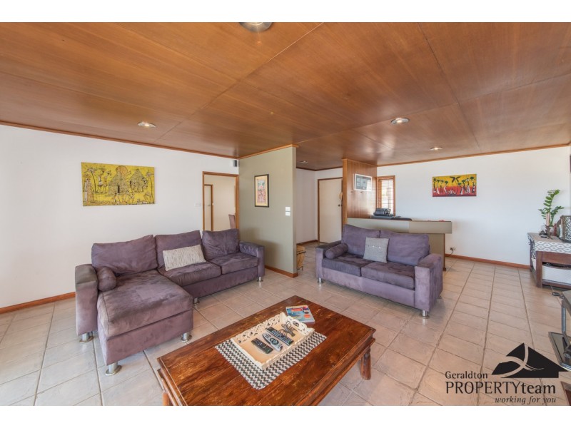 6 Maidstone Street, Mount Tarcoola WA 6530