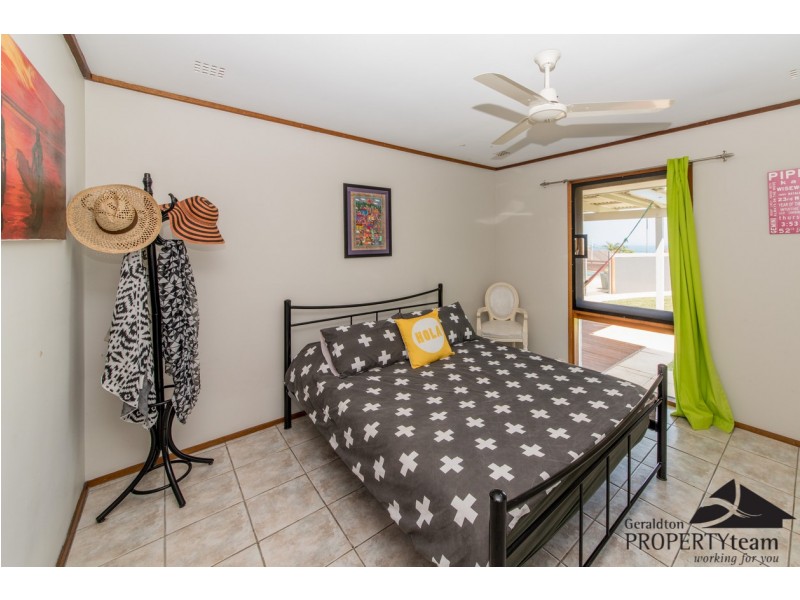 6 Maidstone Street, Mount Tarcoola WA 6530