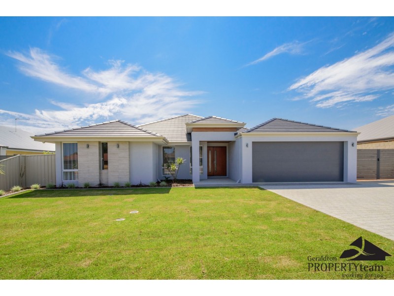 215 Chapman Valley Road, Waggrakine WA 6530
