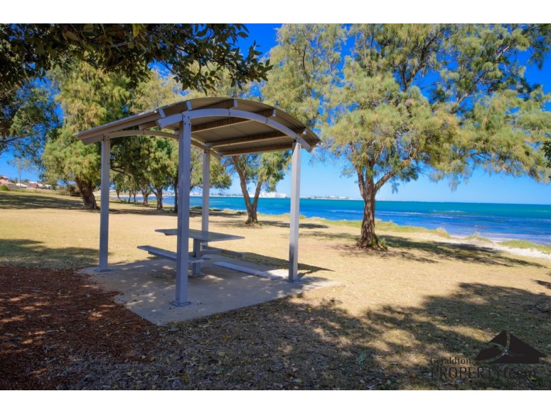 311E Chapman Road, Bluff Point WA 6530