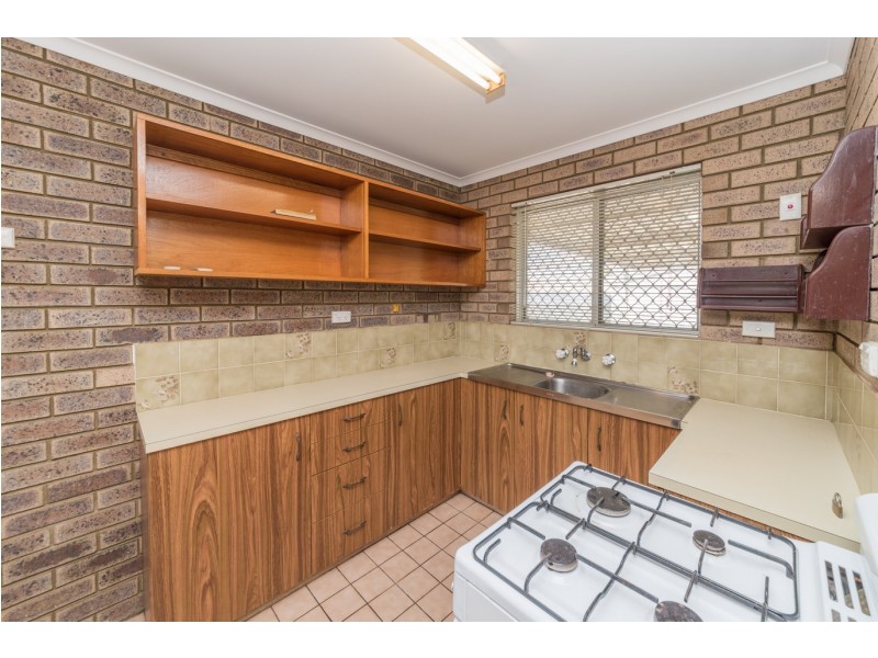 4 Pinyali Way, Waggrakine WA 6530