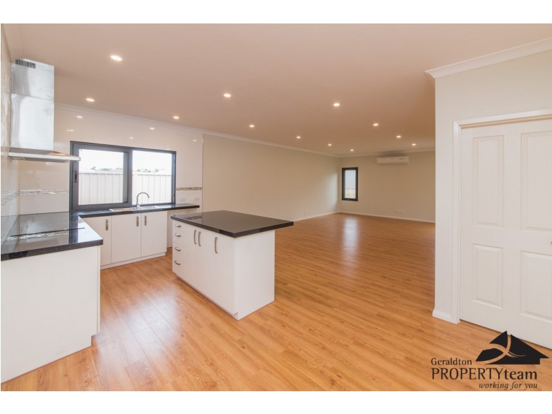 21 Periwinkle Street, Drummond Cove WA 6532