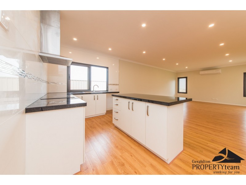 21 Periwinkle Street, Drummond Cove WA 6532