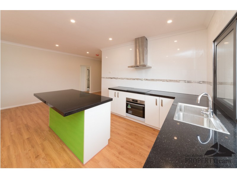 21 Periwinkle Street, Drummond Cove WA 6532