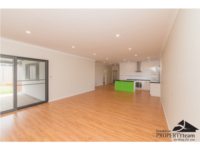 21 Periwinkle Street, Drummond Cove WA 6532