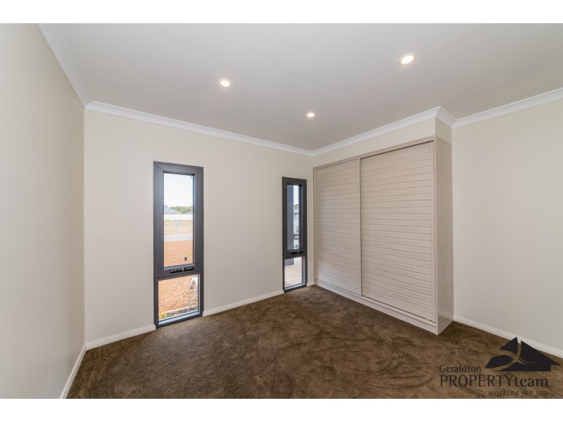 21 Periwinkle Street, Drummond Cove WA 6532