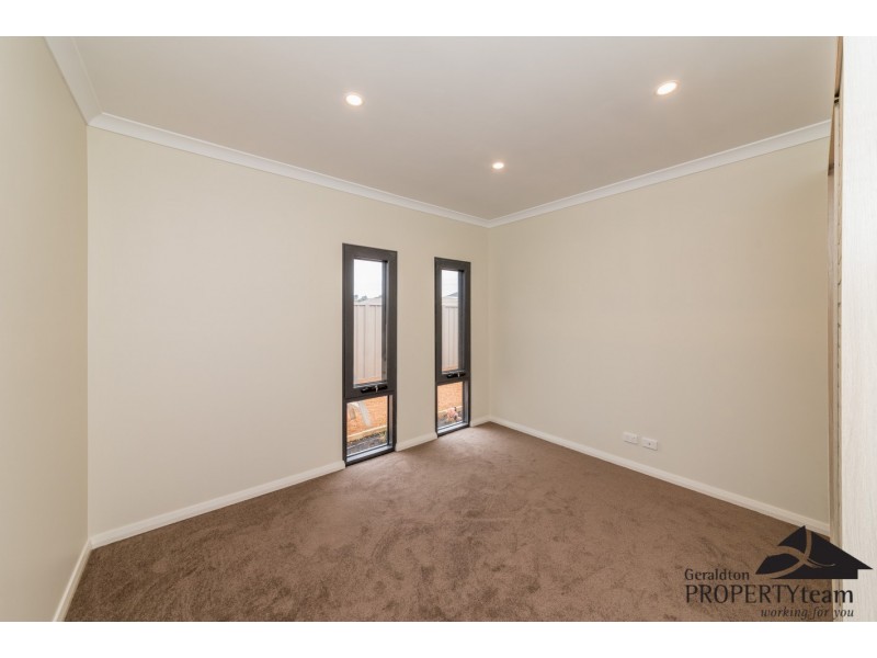 21 Periwinkle Street, Drummond Cove WA 6532