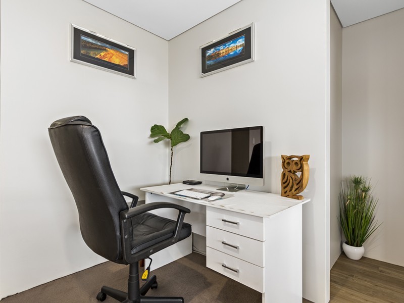 20 Peak Street, Drummond Cove WA 6532