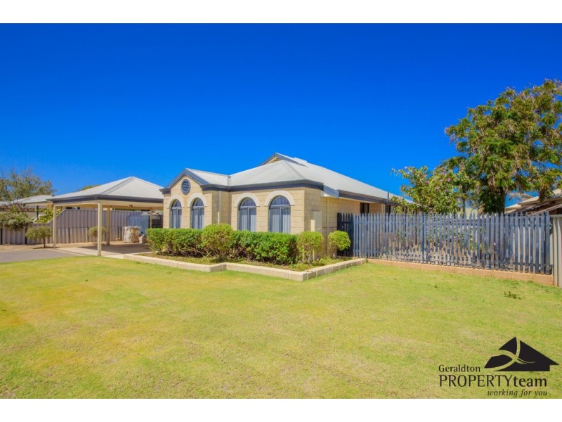 67 Kultown Drive, Waggrakine WA 6530
