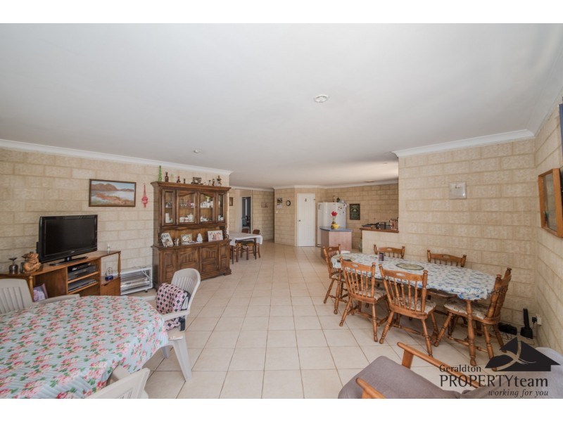 67 Kultown Drive, Waggrakine WA 6530