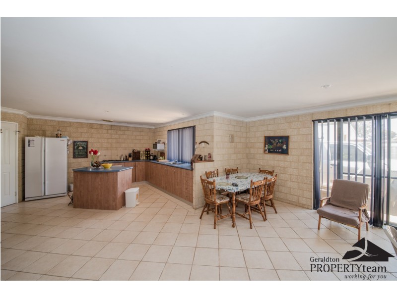 67 Kultown Drive, Waggrakine WA 6530