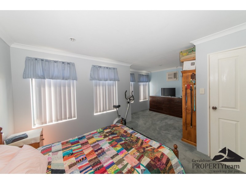 67 Kultown Drive, Waggrakine WA 6530