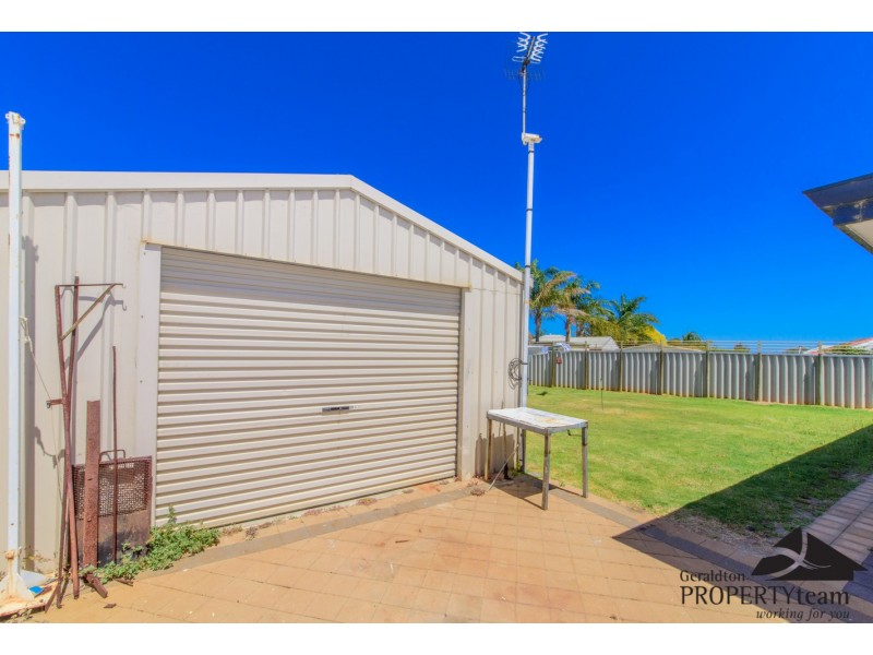 67 Kultown Drive, Waggrakine WA 6530