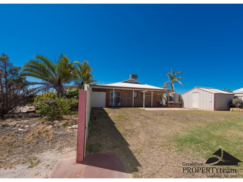 41 Eakins Crescent, Wandina WA 6530