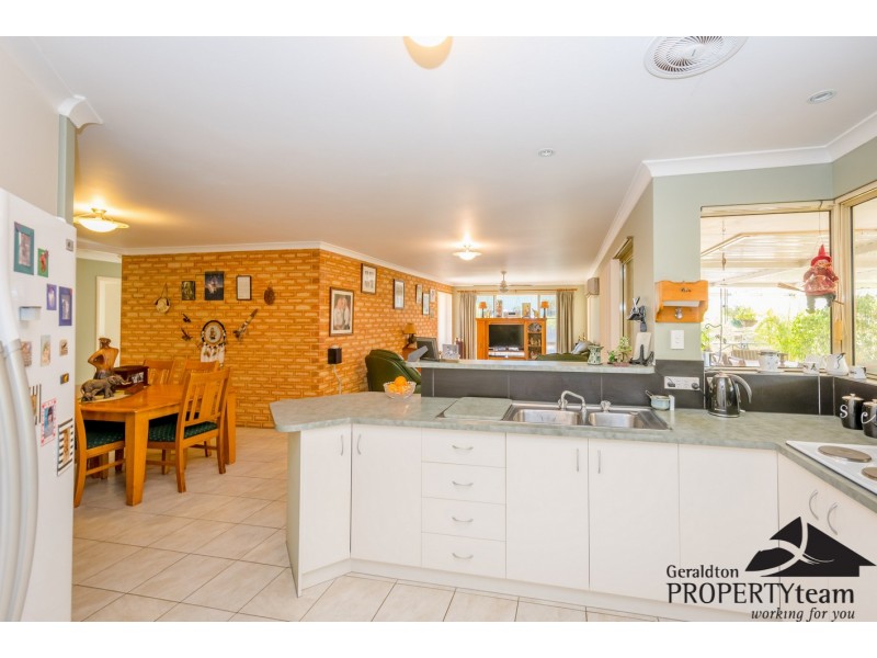 12 Dressage Circle, Deepdale WA 6532