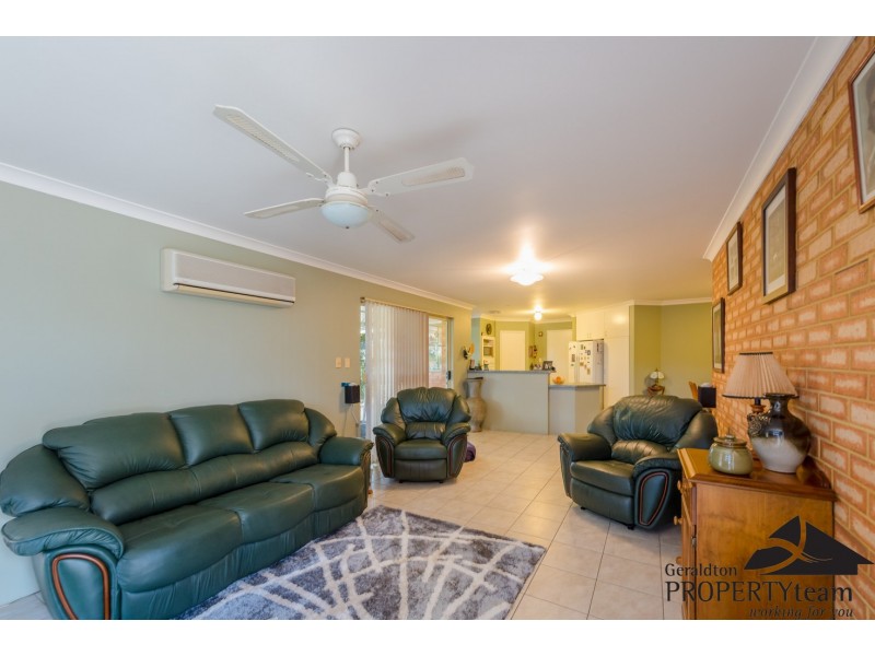 12 Dressage Circle, Deepdale WA 6532