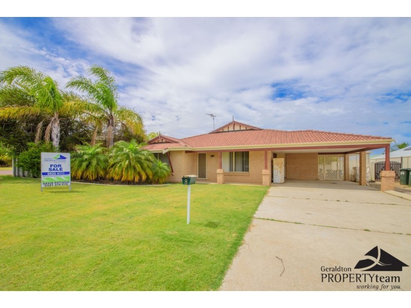 8 Auger Green, Wandina WA 6530