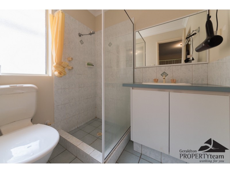 8 Auger Green, Wandina WA 6530