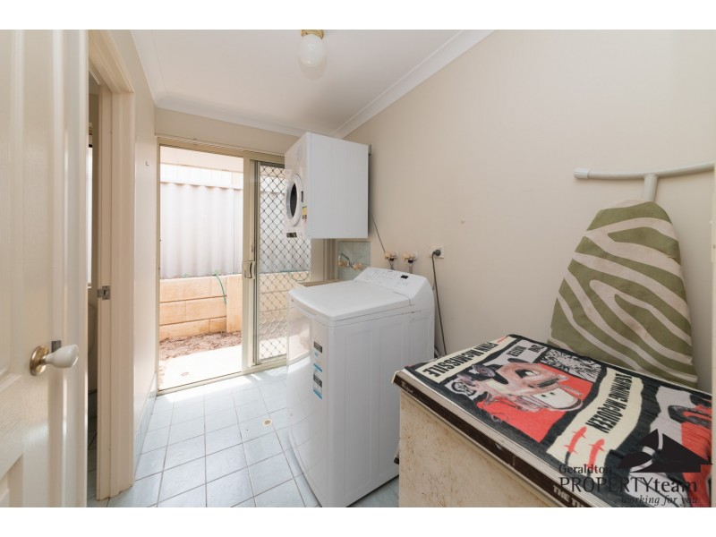 8 Auger Green, Wandina WA 6530