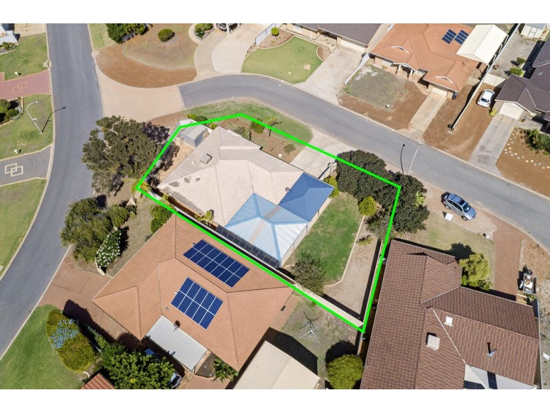 2 Cripps Way, Mount Tarcoola WA 6530