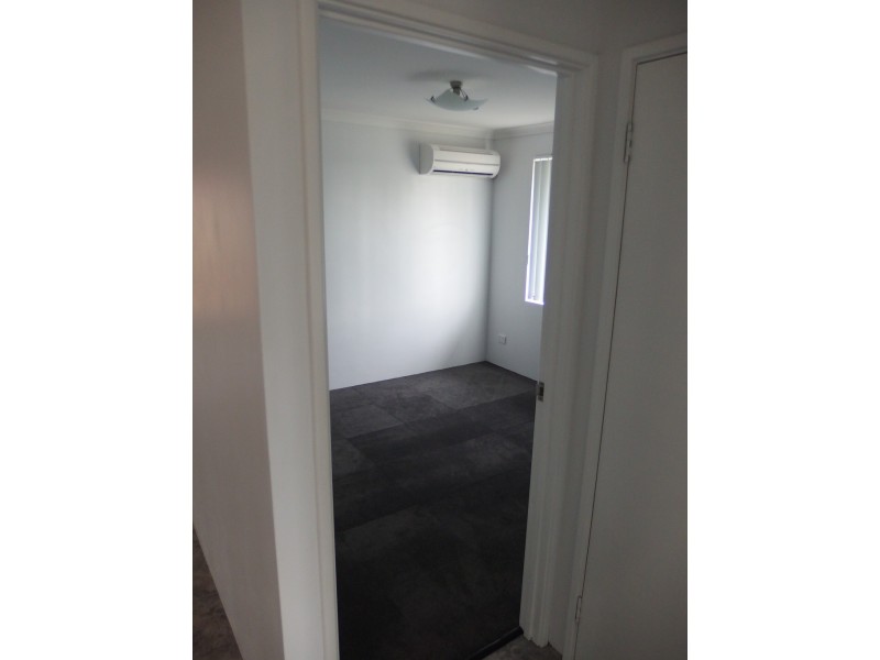 3/271 Third Street, Wonthella WA 6530