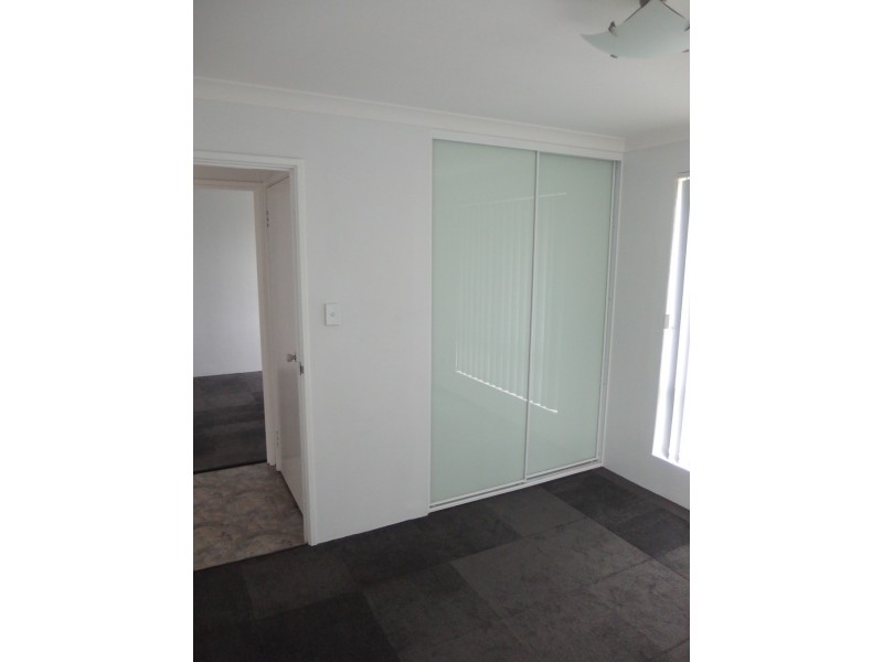 3/271 Third Street, Wonthella WA 6530