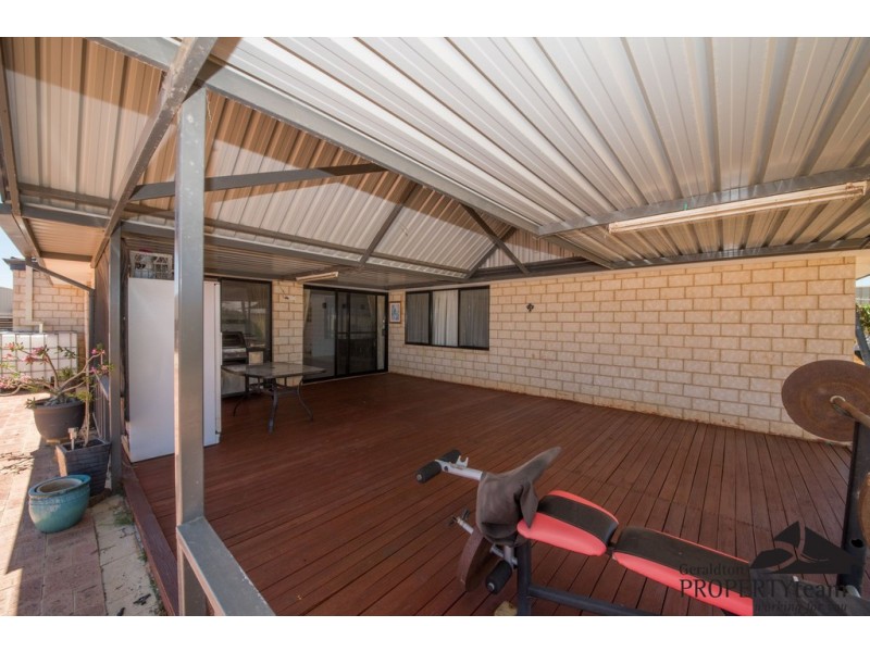 16 Rosapark Boulevard, Webberton WA 6530