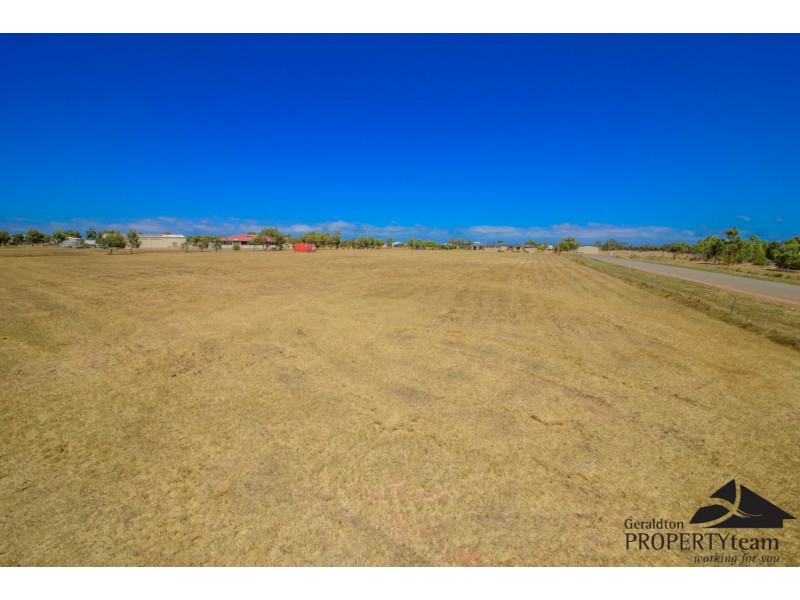 9 Eastlyn Drive, Deepdale WA 6532