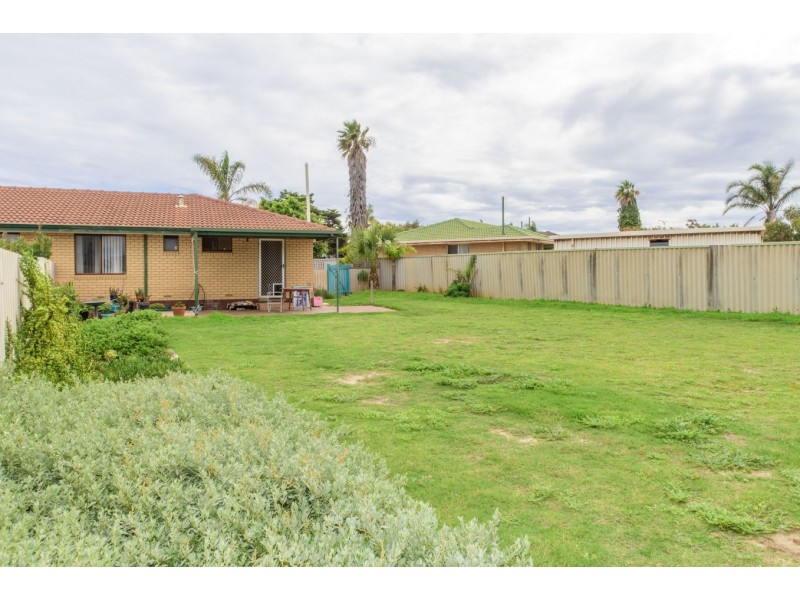 2B Cairncross Street, Geraldton WA 6530