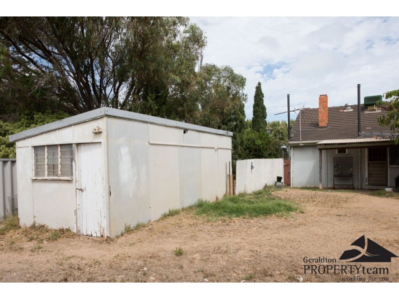 47 Whitfield Street, Beachlands WA 6530