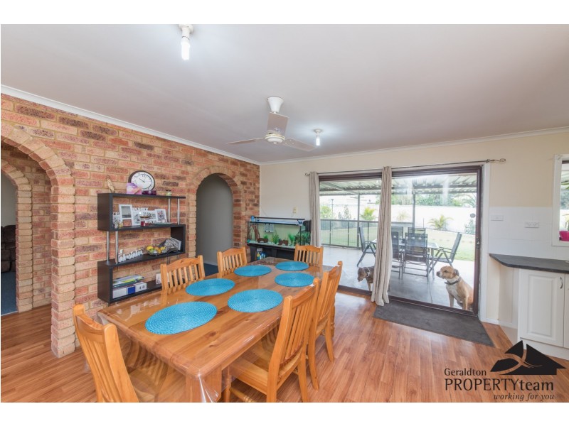 10 Nerrel Street, Waggrakine WA 6530
