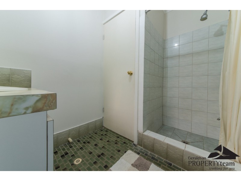 10 Nerrel Street, Waggrakine WA 6530