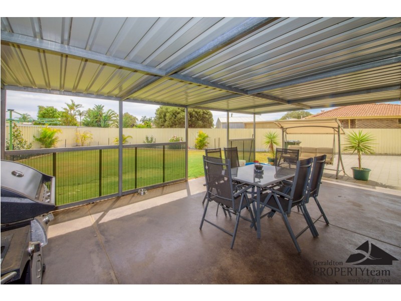 10 Nerrel Street, Waggrakine WA 6530