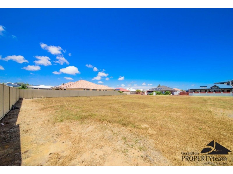 25 Wave Crest Circle, Drummond Cove WA 6532