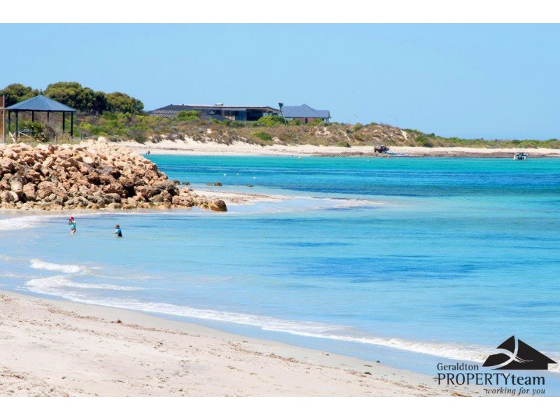 25 Wave Crest Circle, Drummond Cove WA 6532