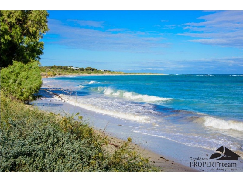 25 Wave Crest Circle, Drummond Cove WA 6532