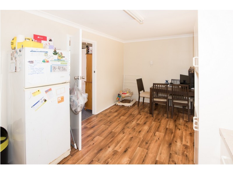 8 Melbourne Street, Waggrakine WA 6530