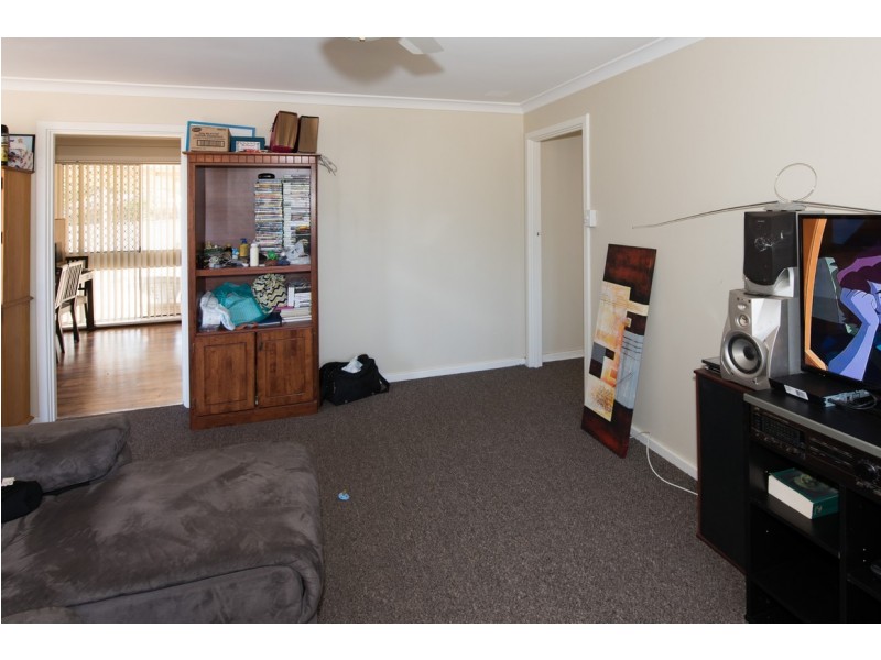 8 Melbourne Street, Waggrakine WA 6530