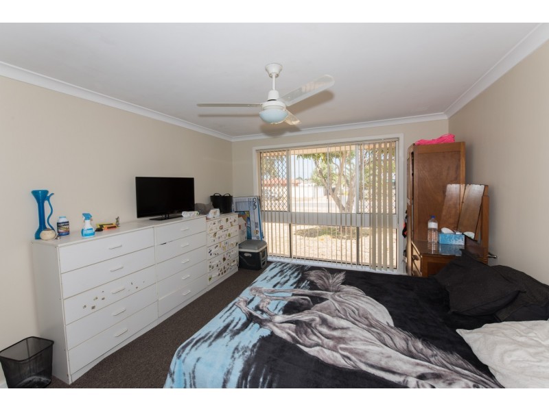 8 Melbourne Street, Waggrakine WA 6530