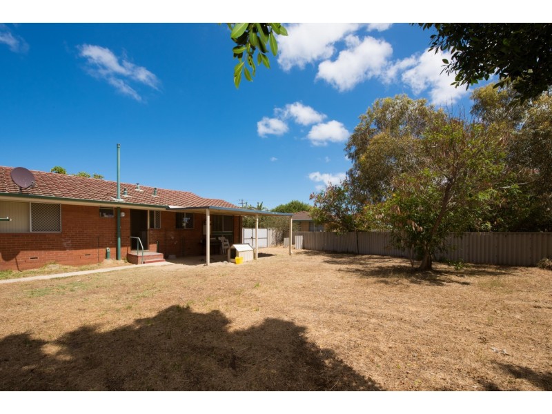 8 Melbourne Street, Waggrakine WA 6530