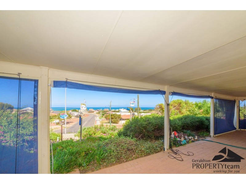 12 Ti-Tree Street, Wandina WA 6530