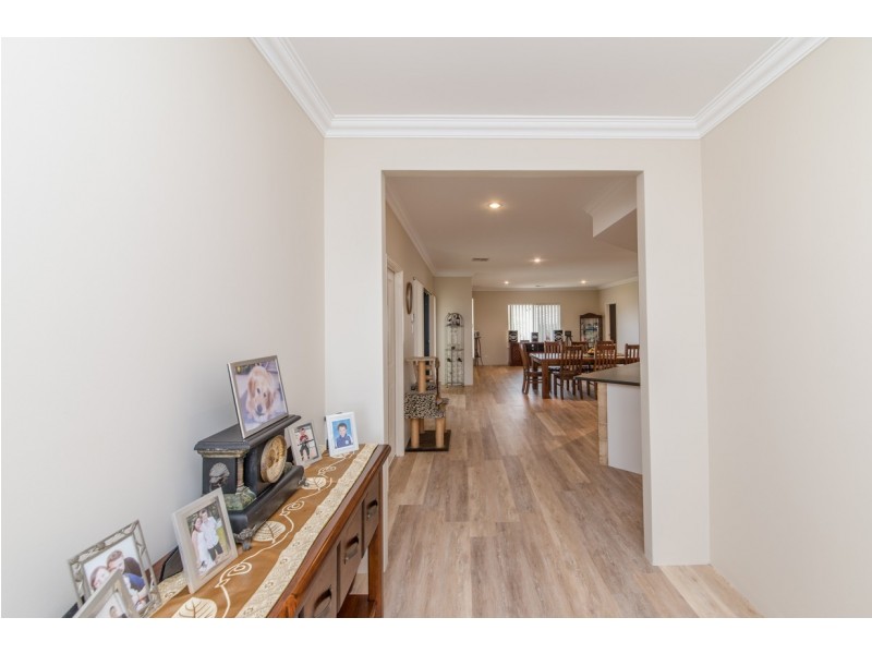 8 Fong Cove, Mount Tarcoola WA 6530