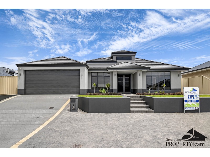 8 Garnet Brace, Wandina WA 6530