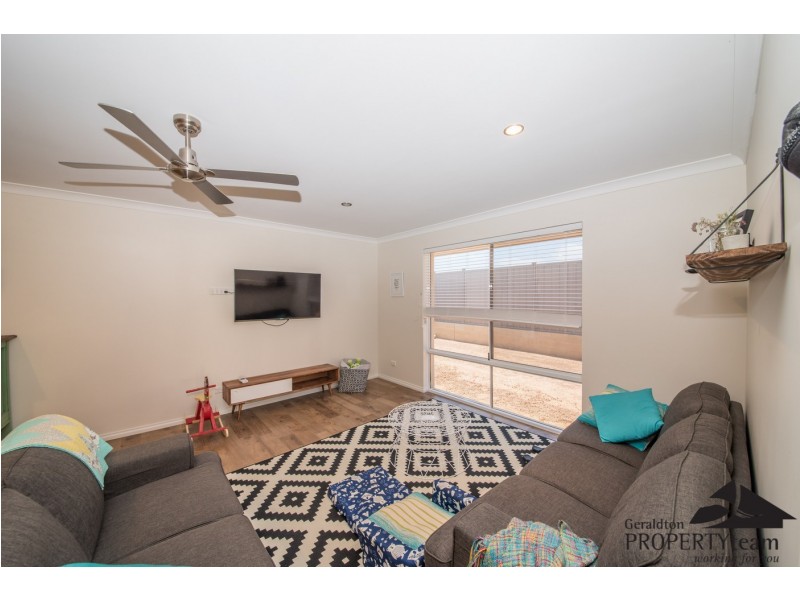 18 Thames Drive, Cape Burney WA 6532