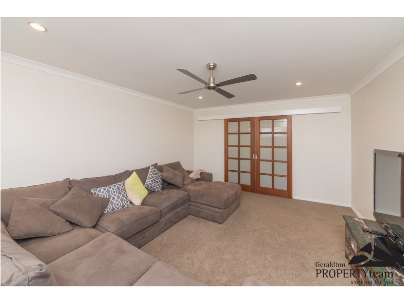 18 Thames Drive, Cape Burney WA 6532