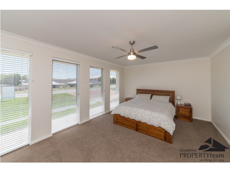 18 Thames Drive, Cape Burney WA 6532